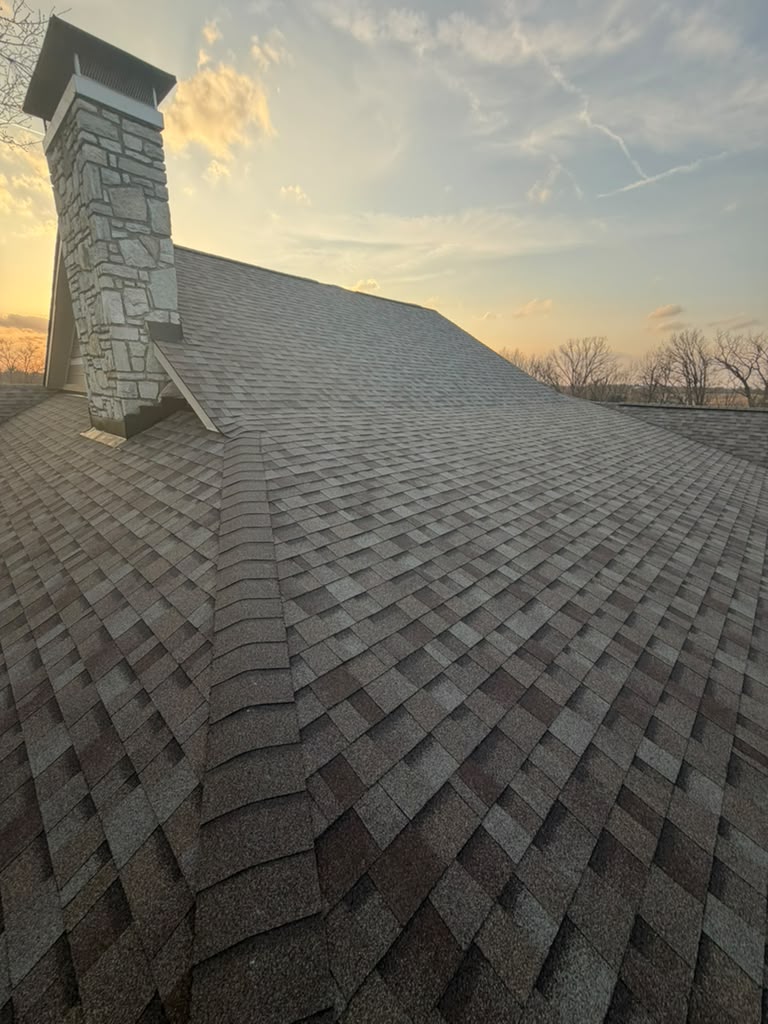 Completed roofing project by Elite KY Services Construction in Shelbyville KY 40065