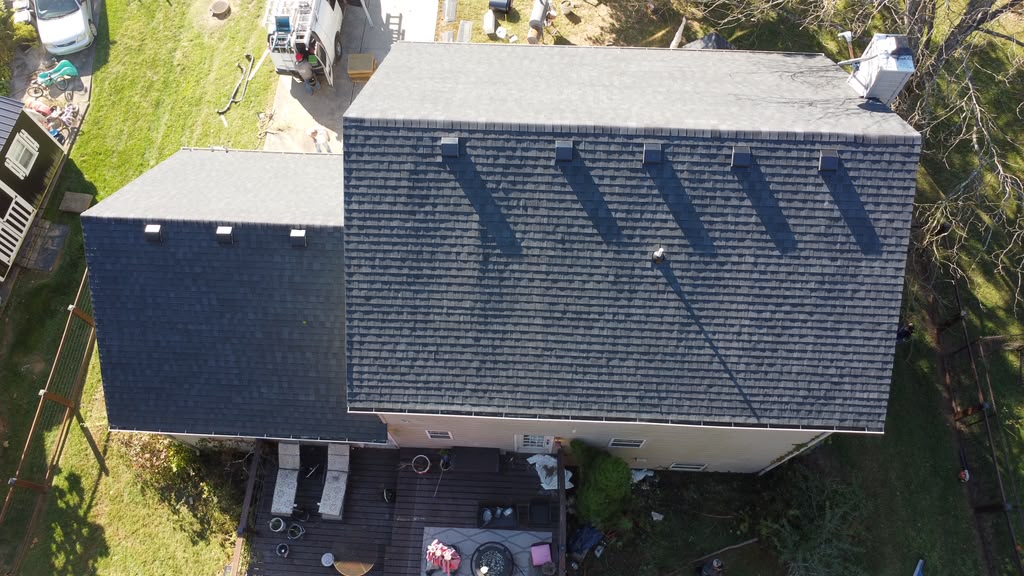 TAMKO Titan XT Rustic Black roof replacement in Floyds Knobs IN 47119 by Elite KY Services & Construction